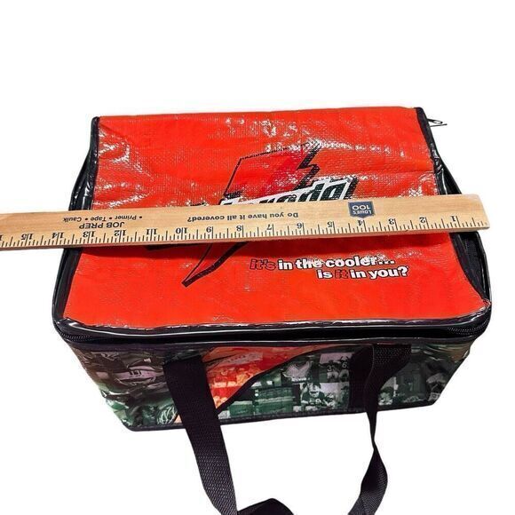 Rare GATORADE It’s In The Cooler Is It In You 2005 School Lunch Box - Picture 3 of 7
